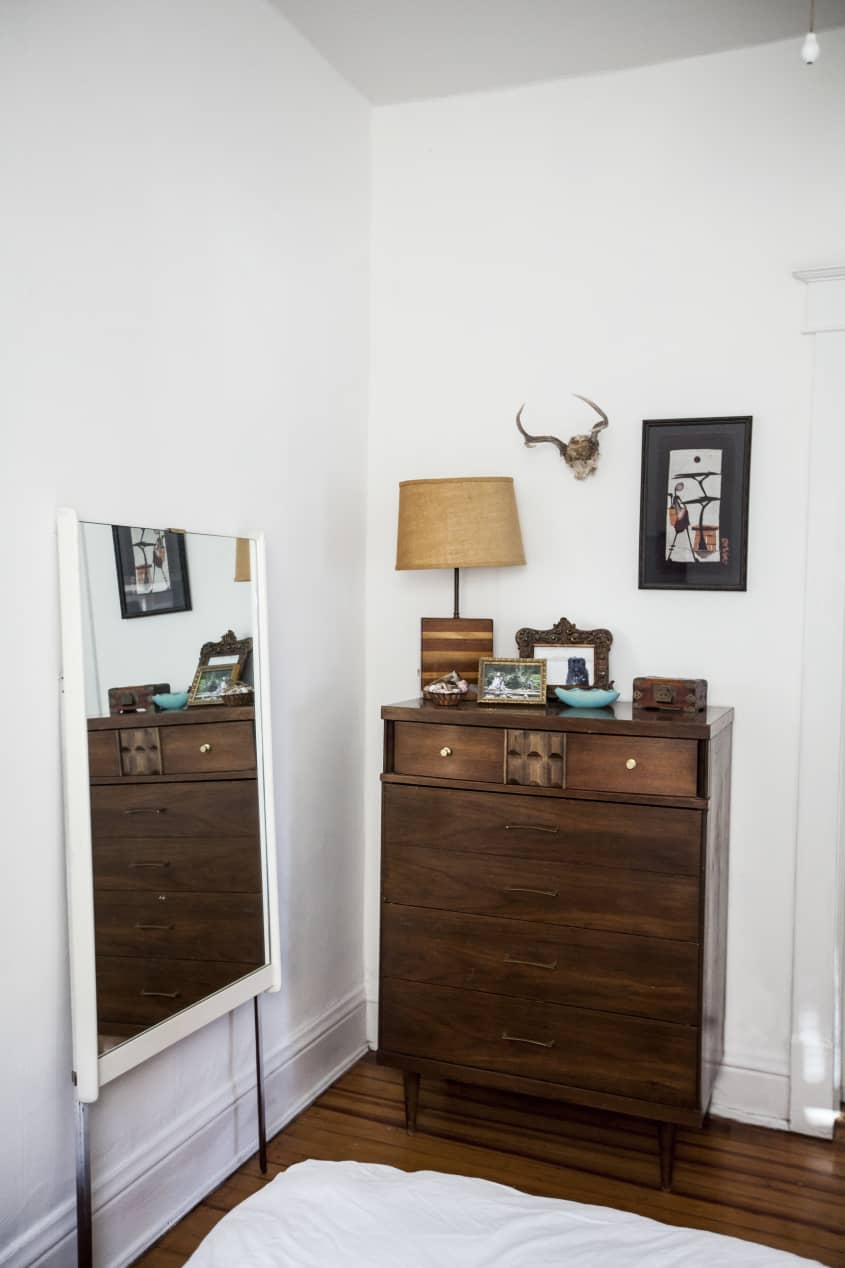 House Tour A Photographer's Vintage Apartment in Denver Apartment